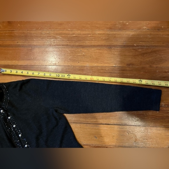 J. McLaughlin 100% Merino Wool Cardigan with Buttons, Size Medium - Picture 8 of 9